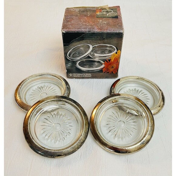 Set of 4 International Silver Co. Silverplate & Glass Coasters 4"  VTG Hong Kong - Picture 1 of 10